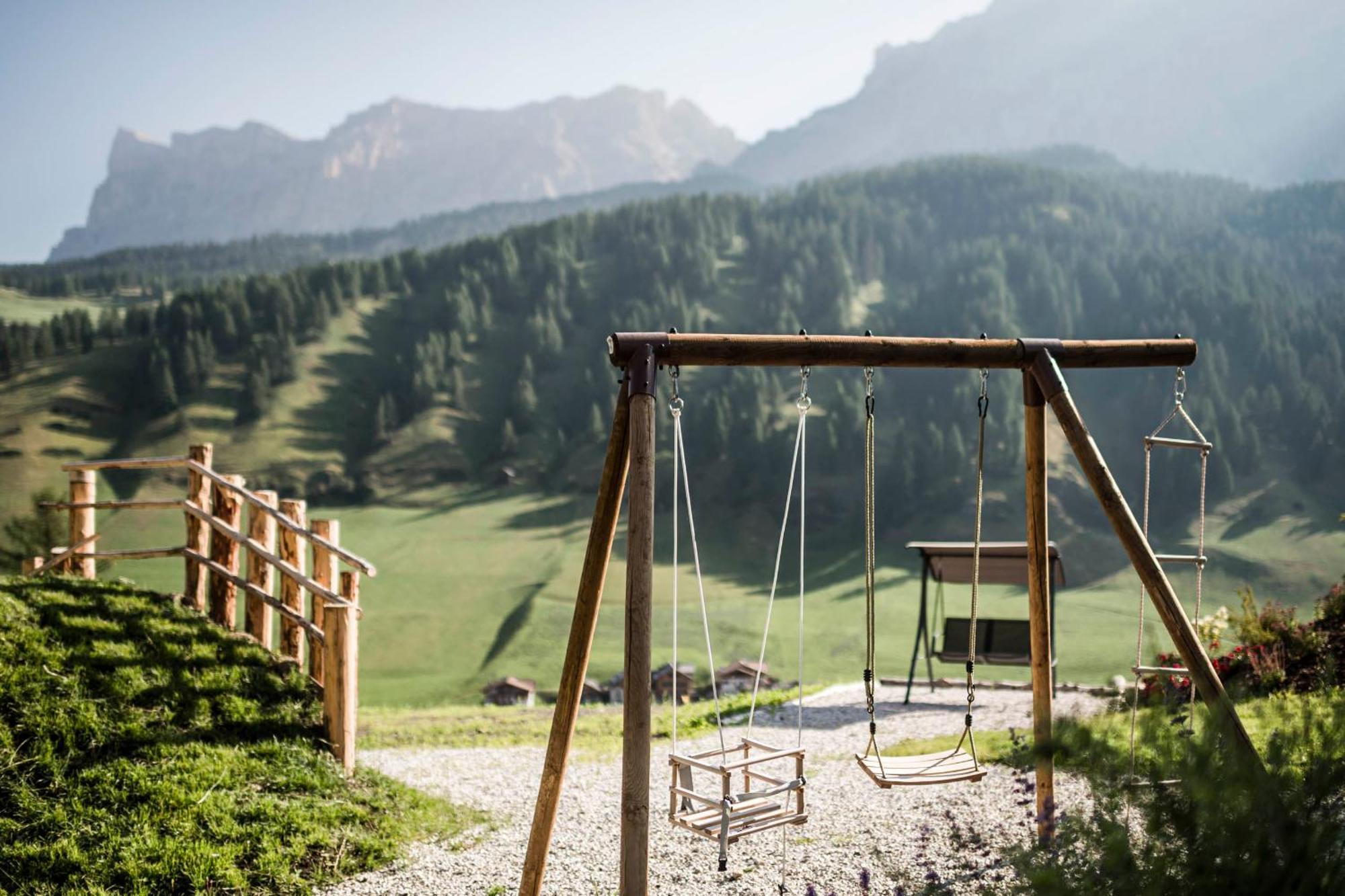 Surega - Idyllic Farmhouse San Cassiano  Bagian luar foto